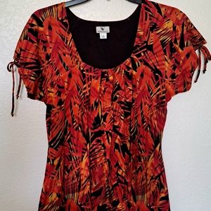 NEW WOMEN'S SHORT SLEEVE TOP SIZE SMALL WORTHINGTON